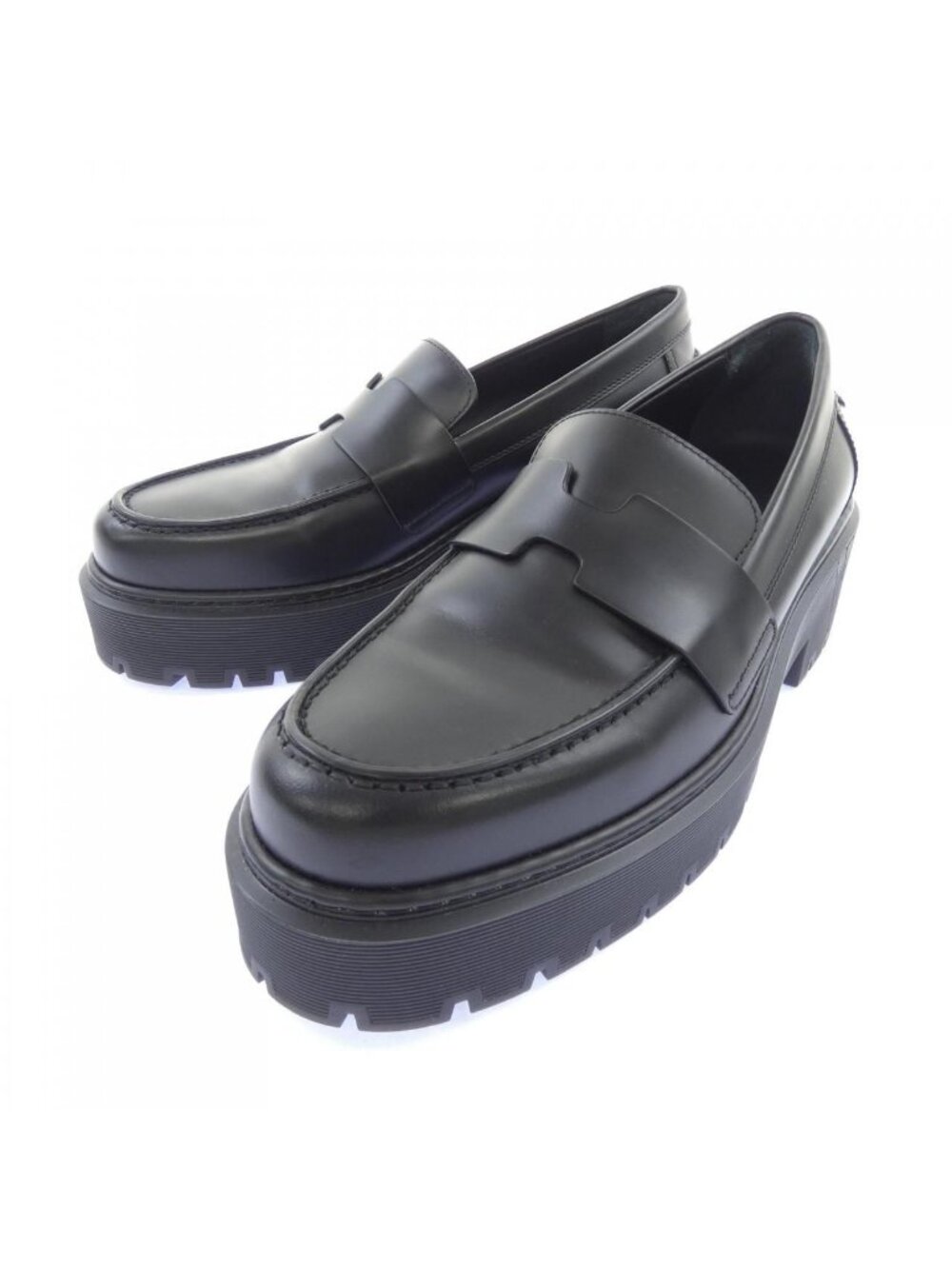 Hermes Hitch Cut Detail Shoes - Picture 3 of 6